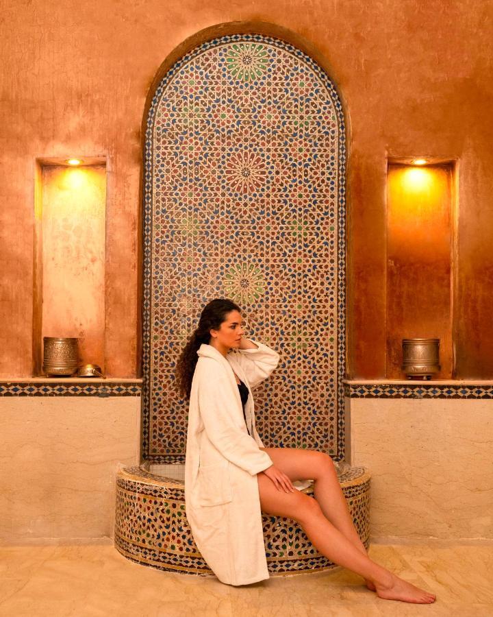 Tikida Golf Palace Agadir Exterior photo A woman in a hammam